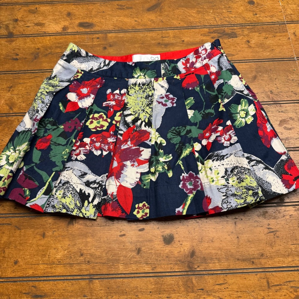 GO International Pleated Floral‎ Print Skirt Navy Red Yellow Women's Size 1